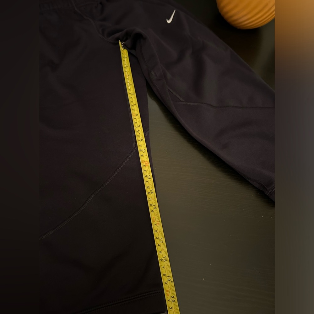 Nike Capris - Picture 5 of 5